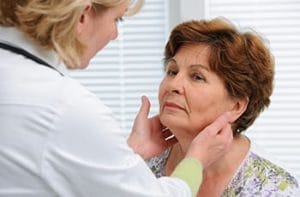 Głuchota starcza - czym jest i czy można jej zaradzić?